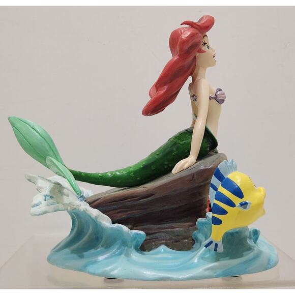 The Little Mermaid Disney Story Book Figurine Ariel Watched Him From A Distance - Picture 3 of 16